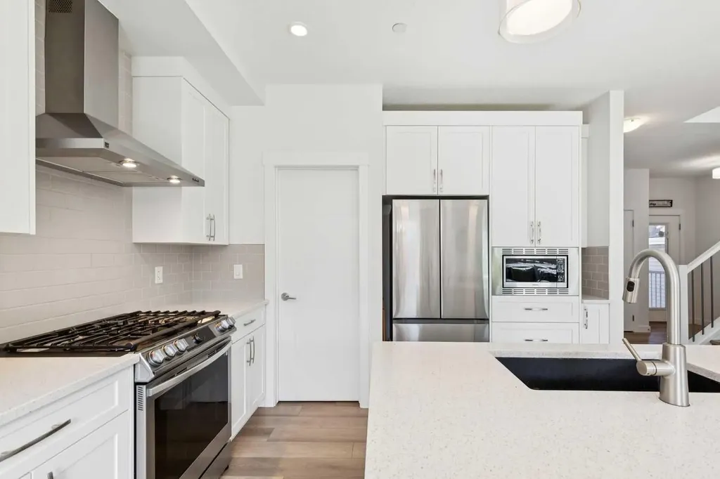 104 Howse Terrace Calgary AB T3P 1K5