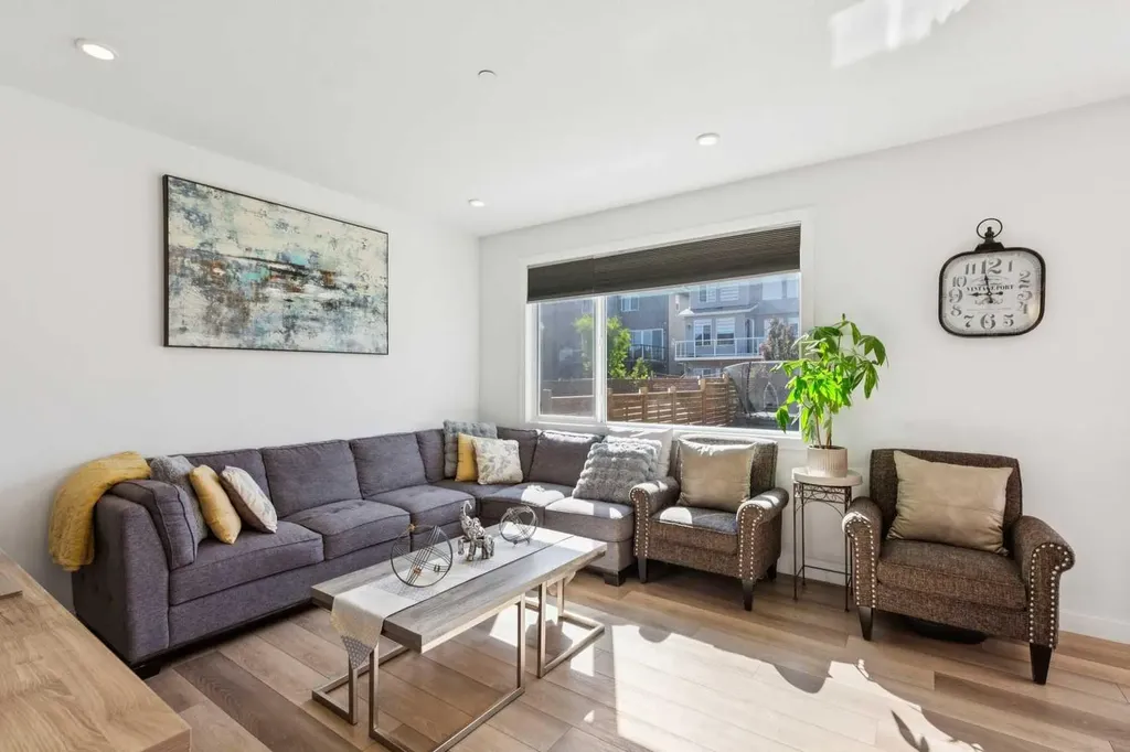 104 Howse Terrace Calgary AB T3P 1K5