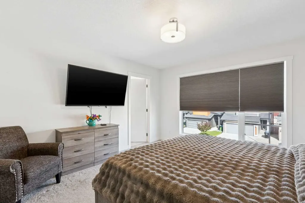 104 Howse Terrace Calgary AB T3P 1K5