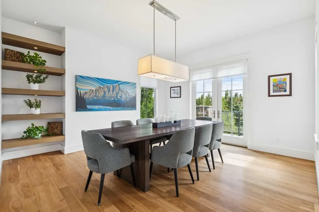 92 Heritage Isle Heritage Pointe AB T1S 4J8