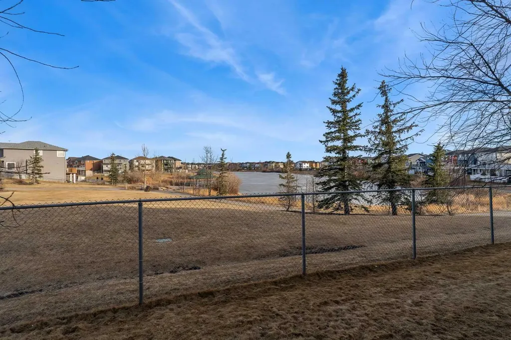 256 Taracove Place Calgary AB T3J 4T4