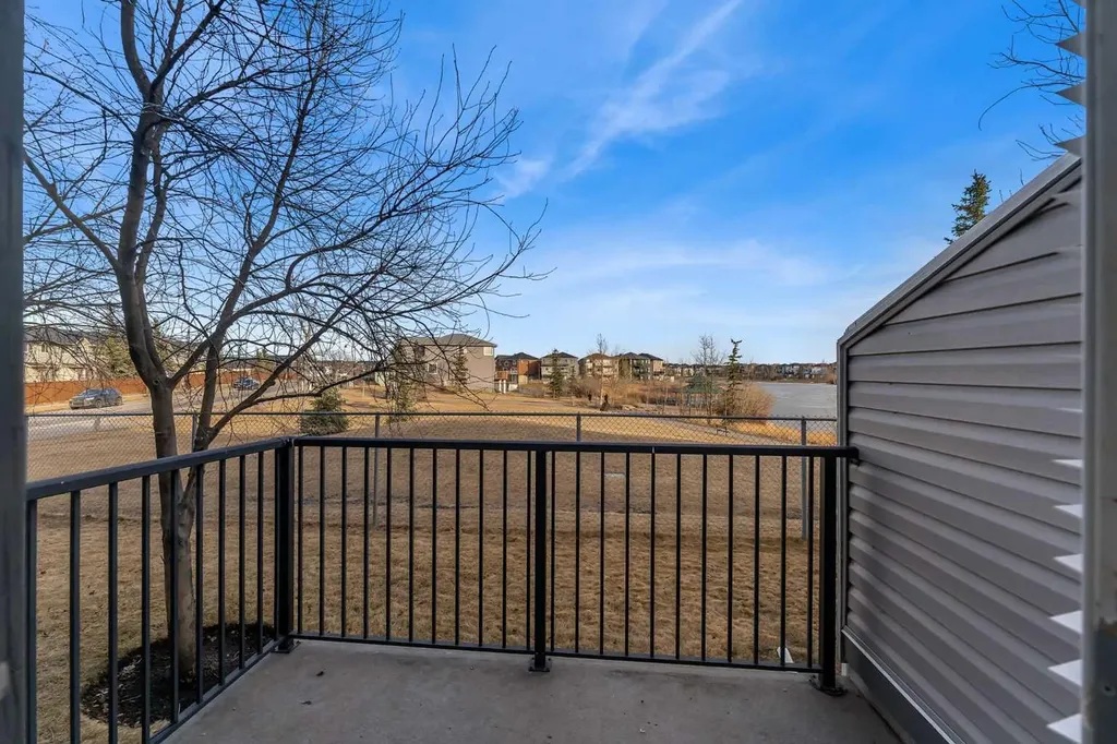 256 Taracove Place Calgary AB T3J 4T4