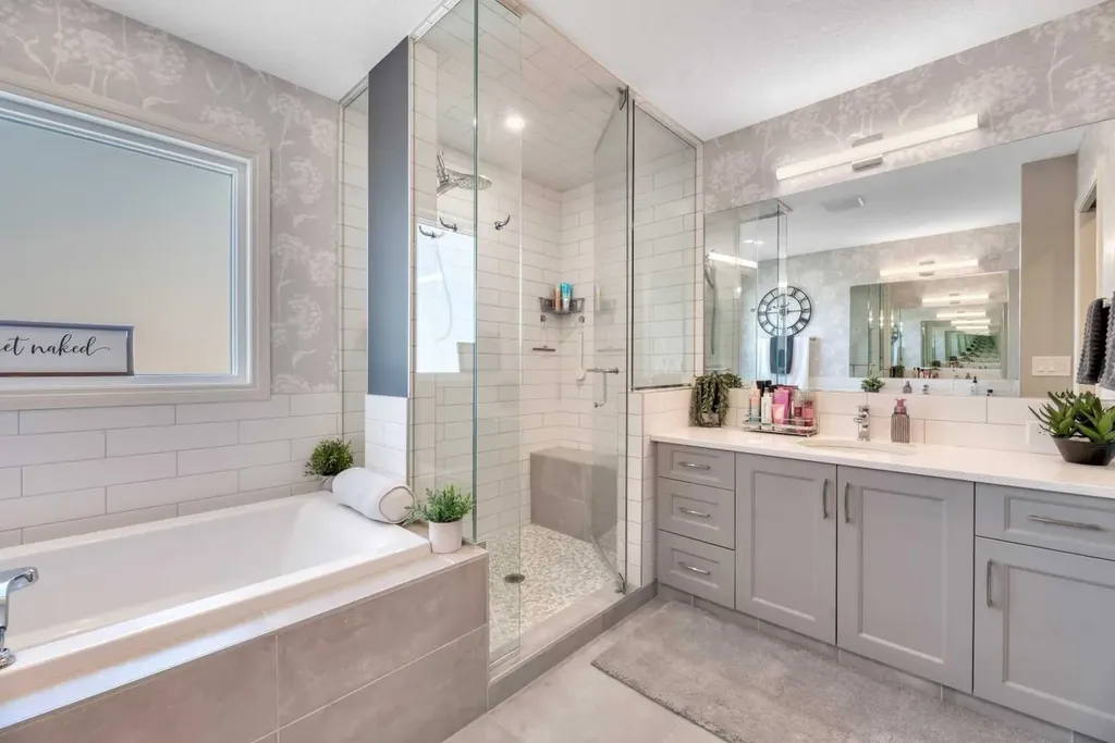 19 Crestbrook Link SW Calgary AB T3B 6H1