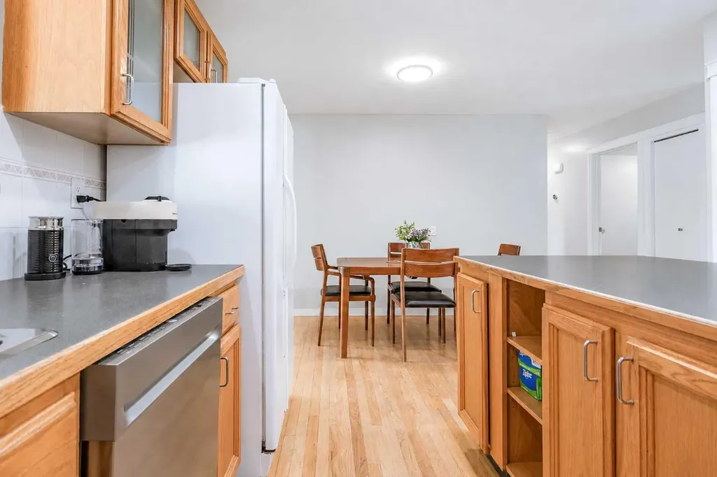 11 Blazier Park Street E Brooks AB T1R 0K6