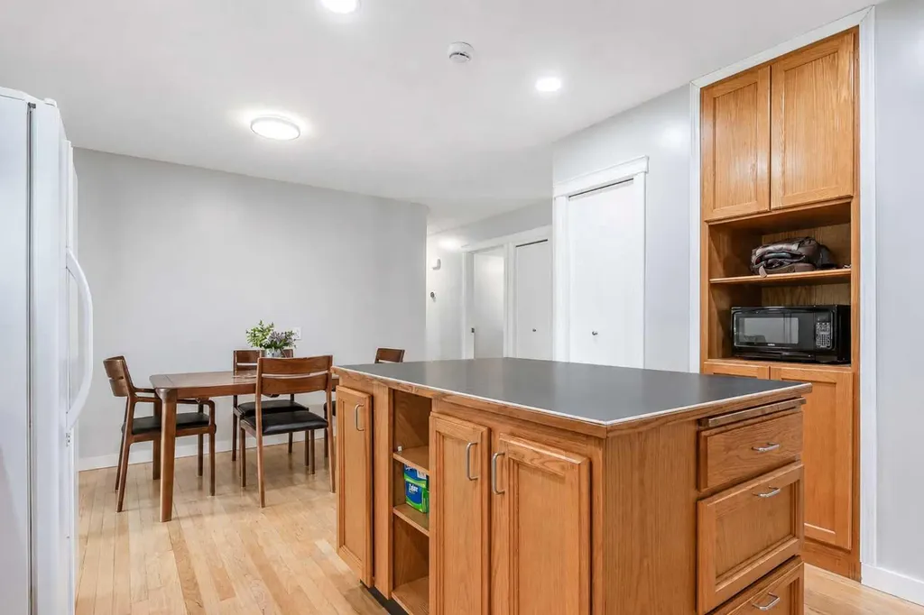 11 Blazier Park Street E Brooks AB T1R 0K6