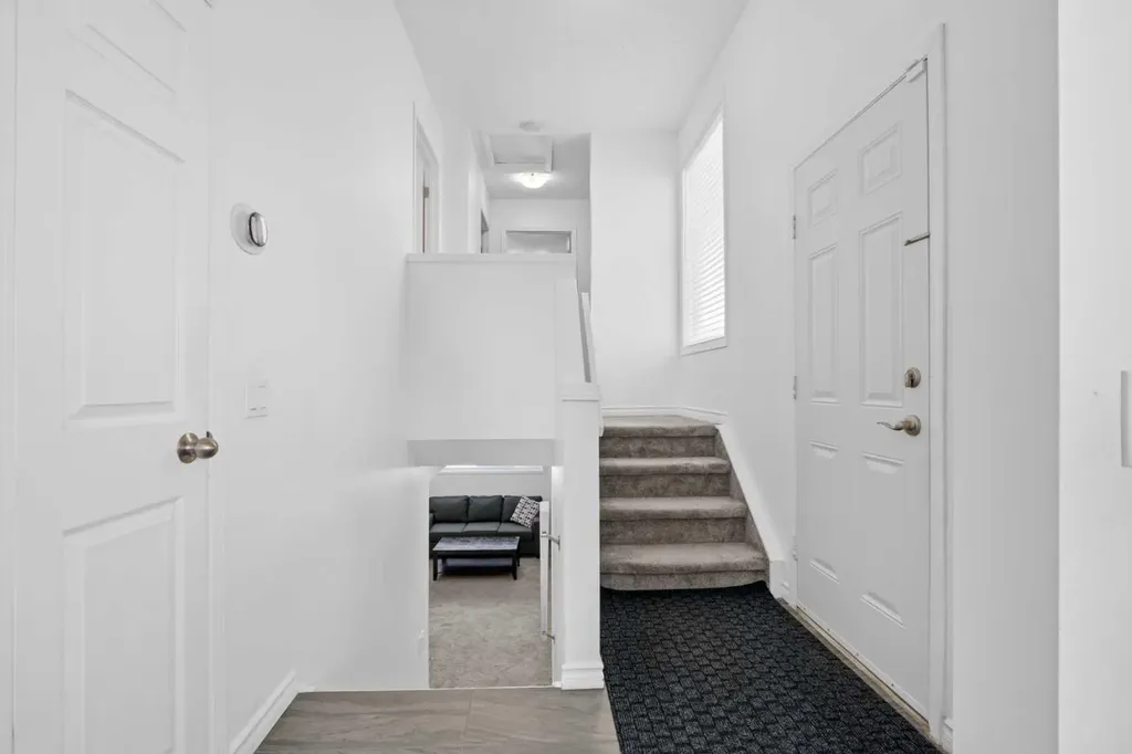 6509 68 Street NE Calgary AB T3J 2M5