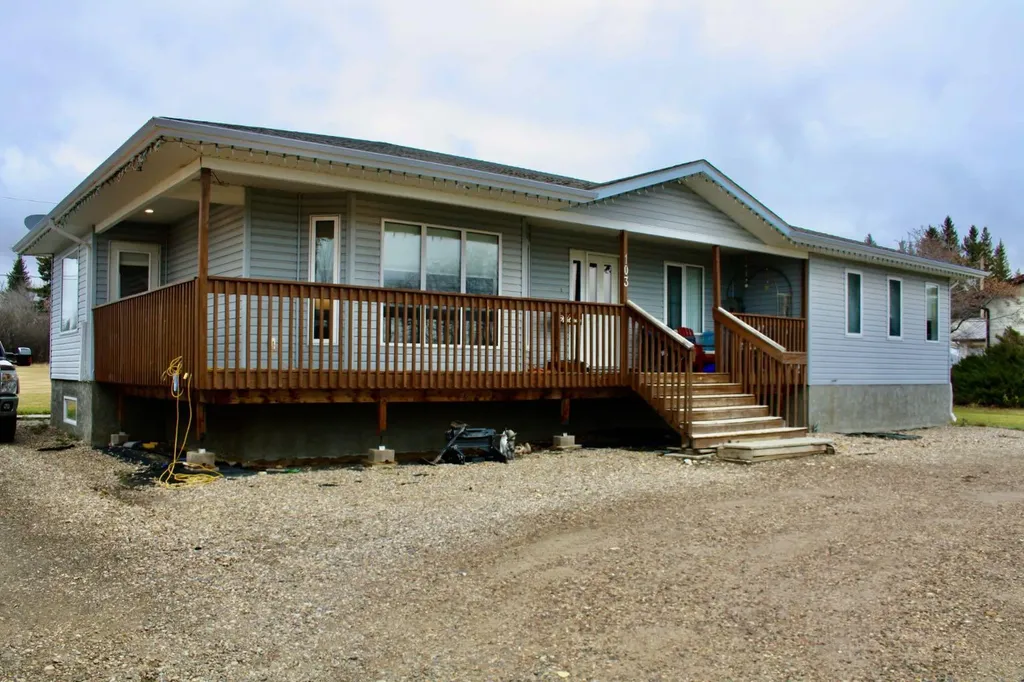 103 2nd Avenue W Marsden SK S0M 1P0
