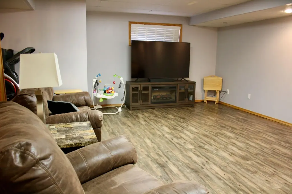 103 2nd Avenue W Marsden SK S0M 1P0