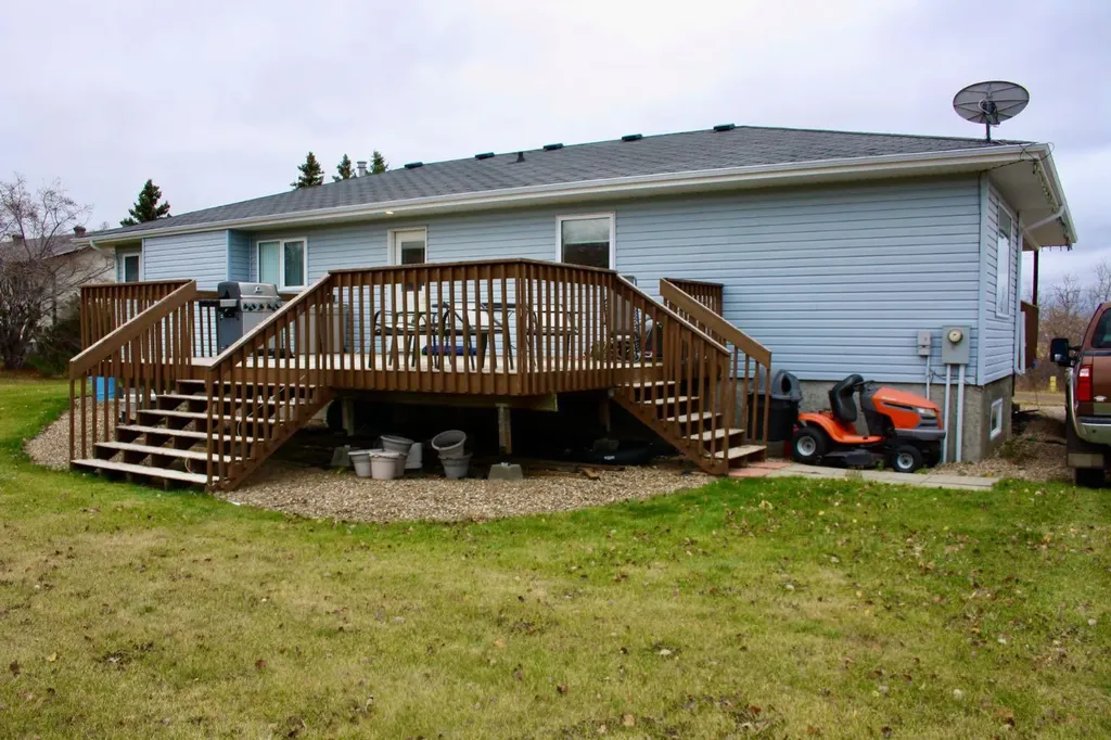 103 2nd Avenue W Marsden SK S0M 1P0