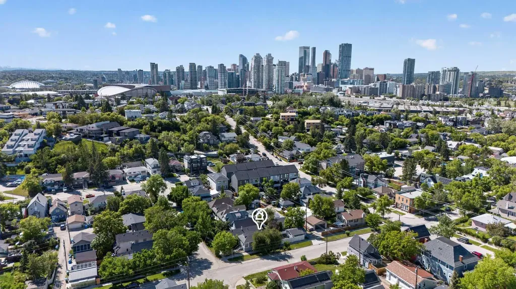 924 18 Avenue SE Calgary AB T2G 1L3