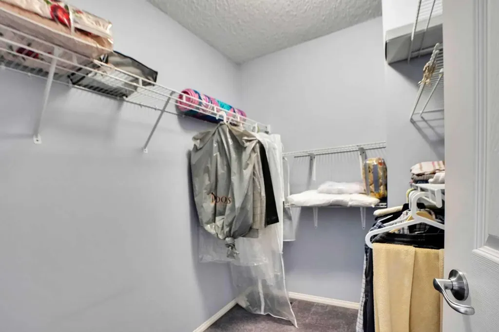 234 Saddlecreek Point NE Calgary AB T3J 4V5