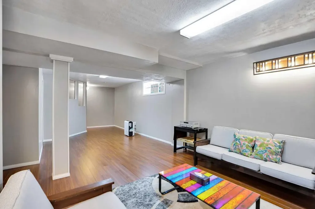 234 Saddlecreek Point NE Calgary AB T3J 4V5