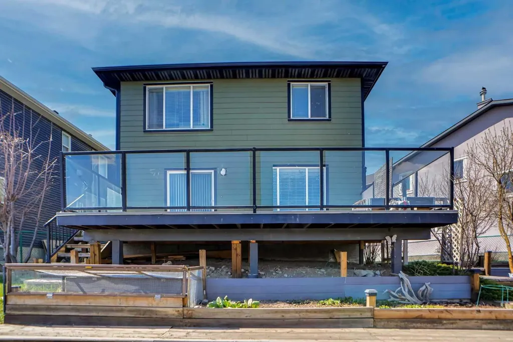 234 Saddlecreek Point NE Calgary AB T3J 4V5