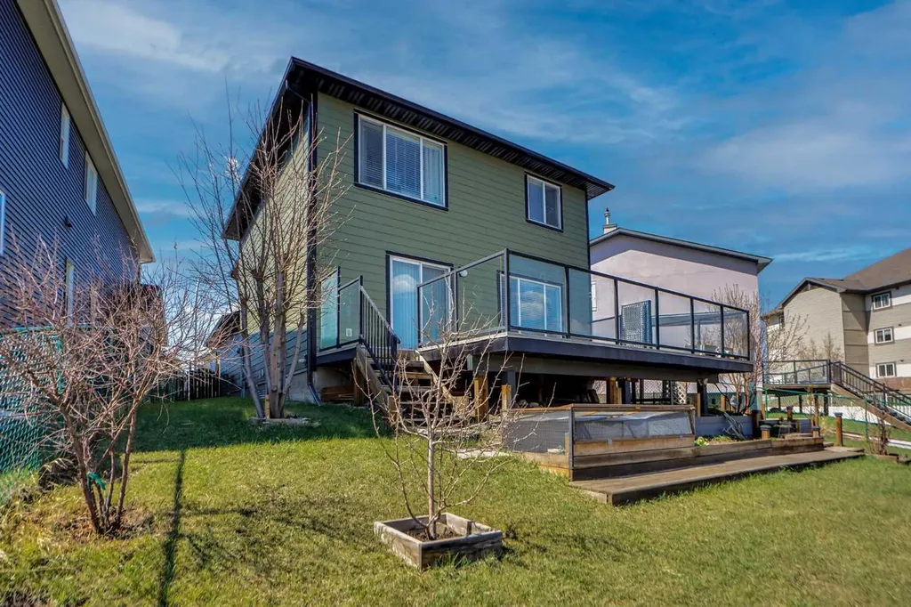 234 Saddlecreek Point NE Calgary AB T3J 4V5