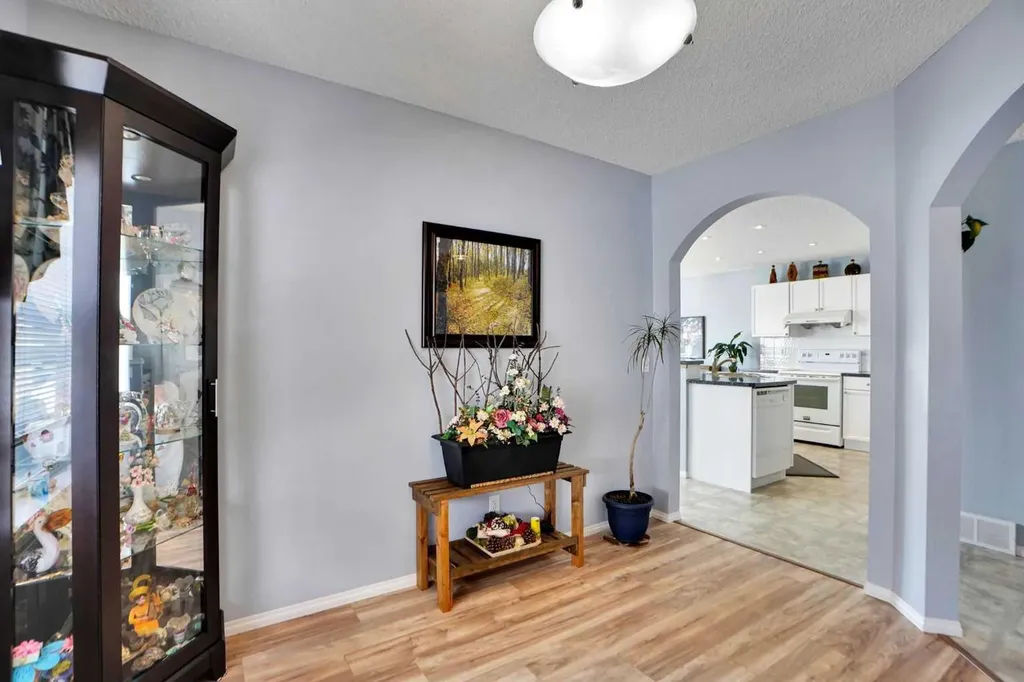 234 Saddlecreek Point NE Calgary AB T3J 4V5