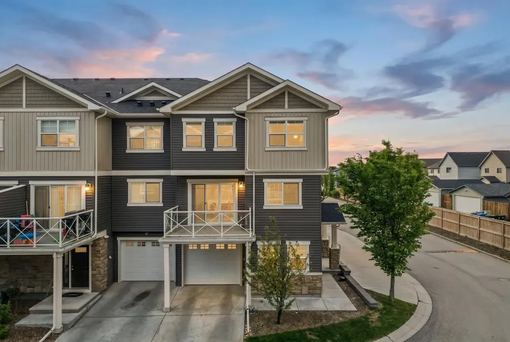 905 Skyview Ranch Grove NE Calgary AB T3N 0R7