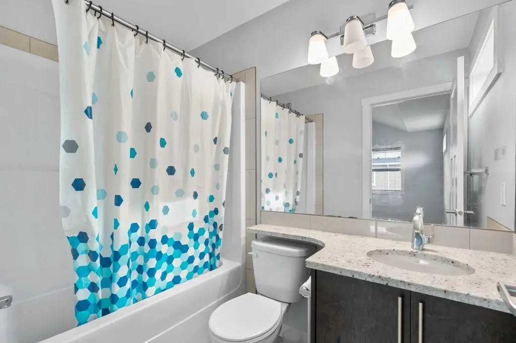 905 Skyview Ranch Grove NE Calgary AB T3N 0R7