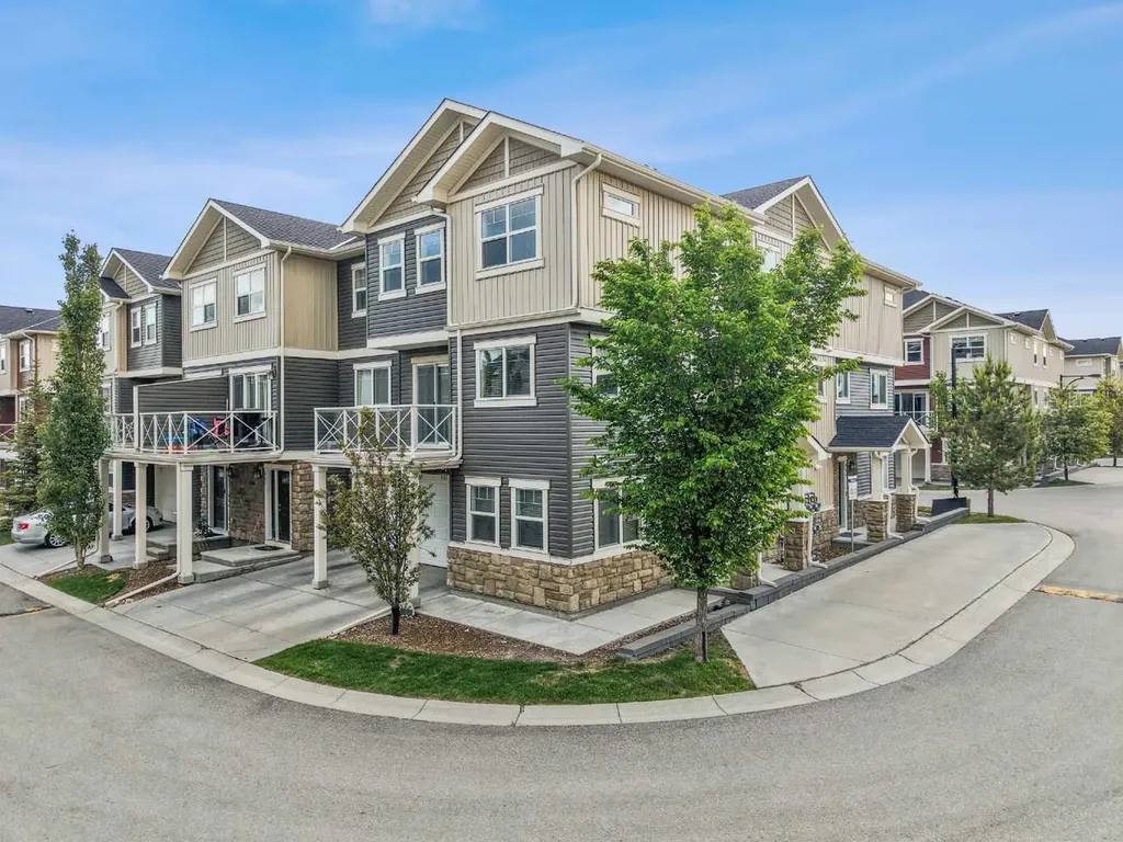 905 Skyview Ranch Grove NE Calgary AB T3N 0R7