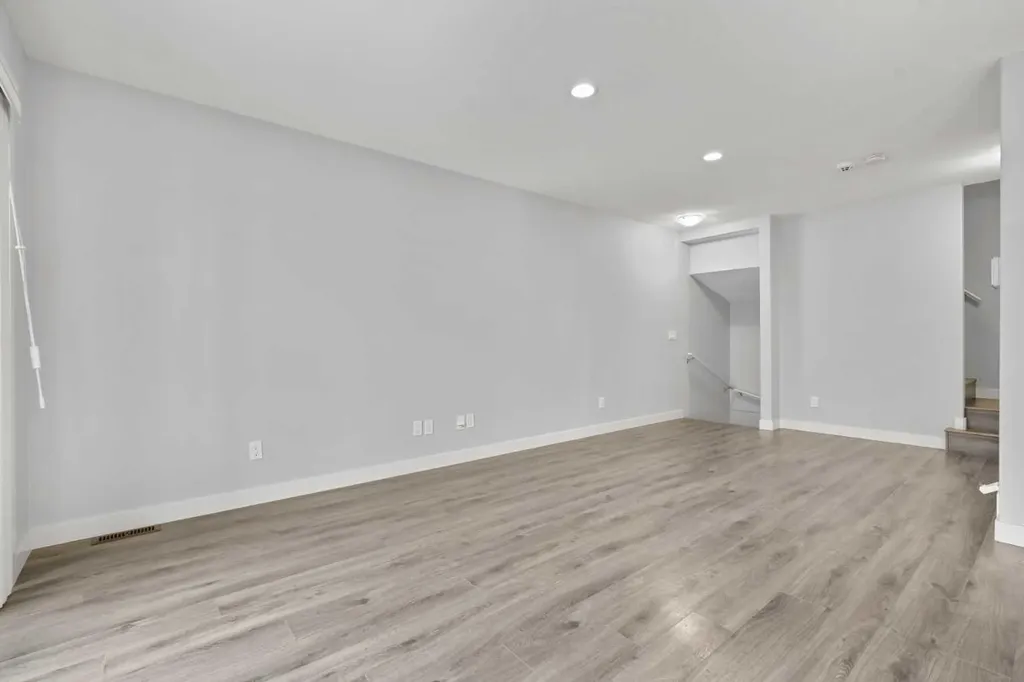 905 Skyview Ranch Grove NE Calgary AB T3N 0R7