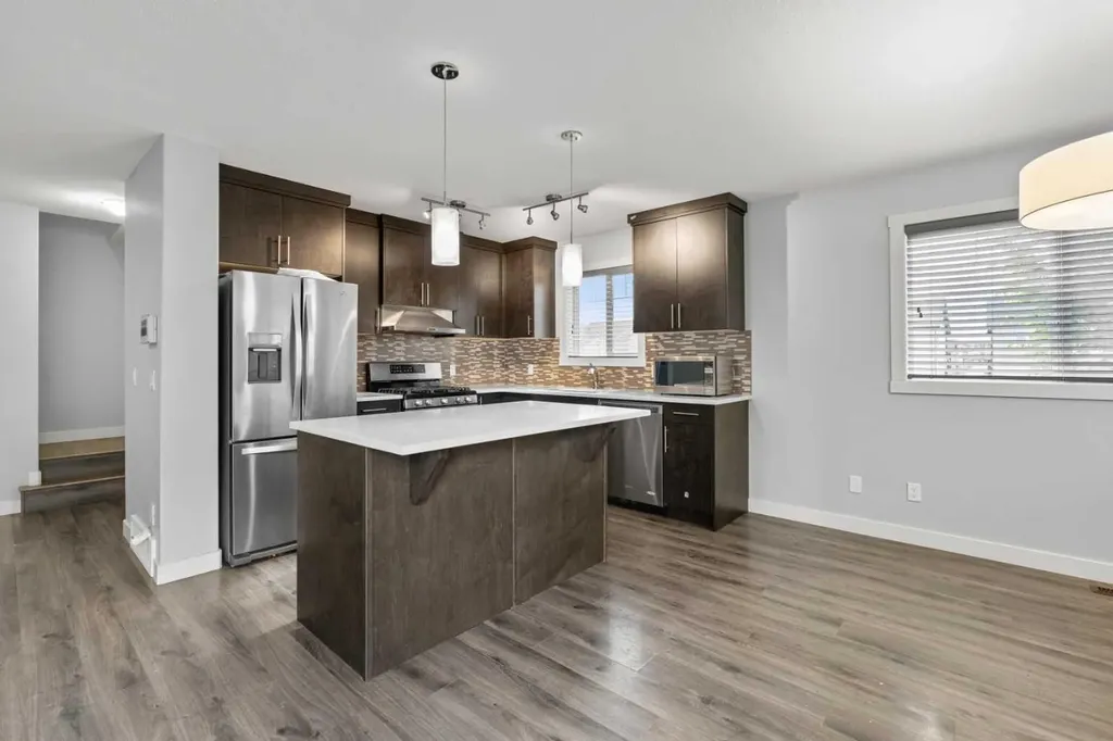 905 Skyview Ranch Grove NE Calgary AB T3N 0R7