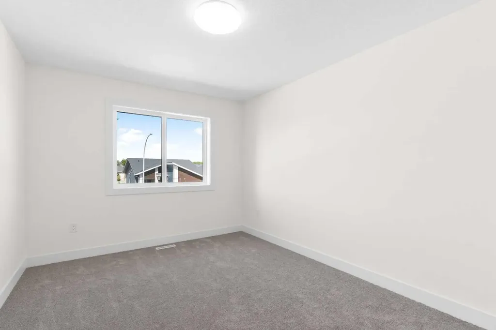 629 Mandalay Link Carstairs AB T0M0N0
