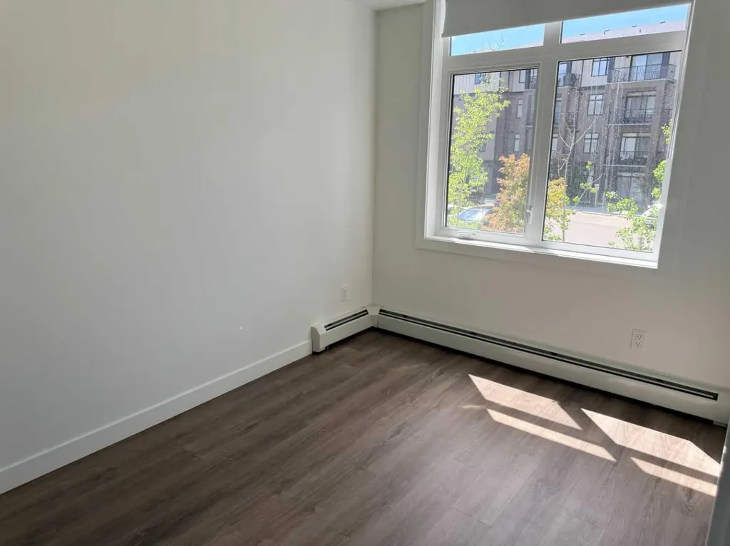200 Seton Circle SE Calgary AB T3M 3X1