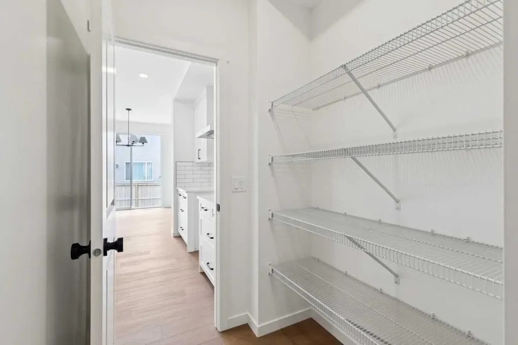 110 Walgrove Bay SE Calgary AB T2X5N9