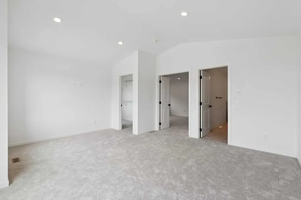 110 Walgrove Bay SE Calgary AB T2X5N9