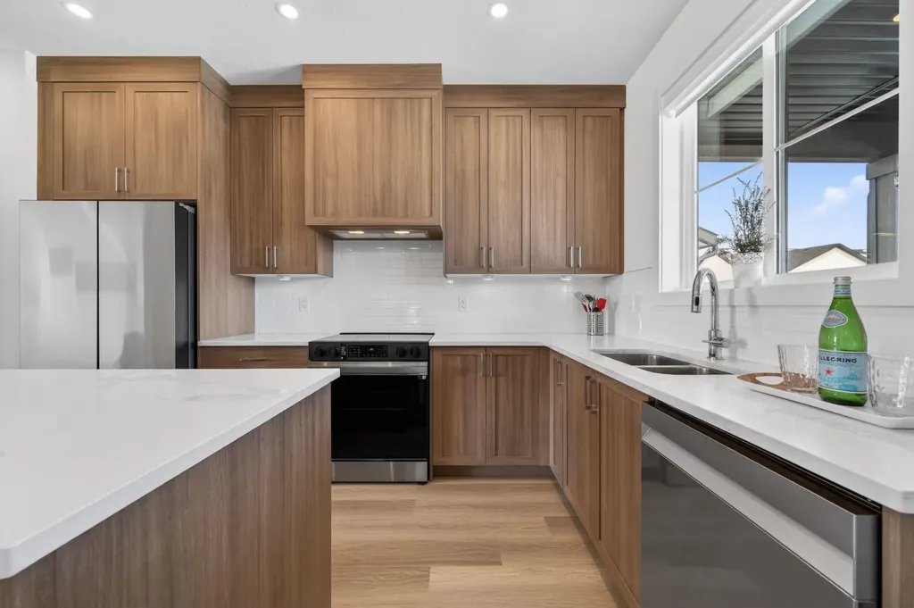 201 Cooperswood Green SW Airdrie AB T4B5R2