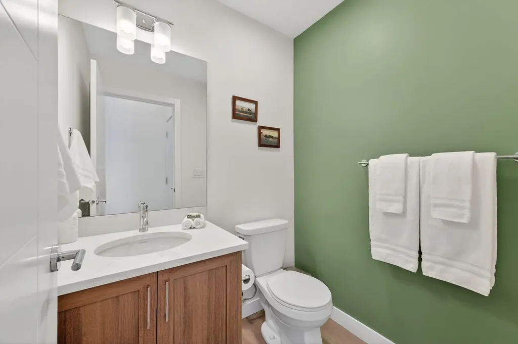 201 Cooperswood Green SW Airdrie AB T4B5R2
