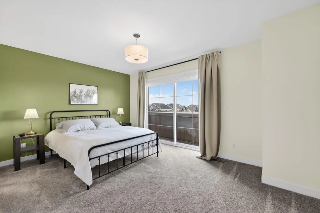 201 Cooperswood Green SW Airdrie AB T4B5R2