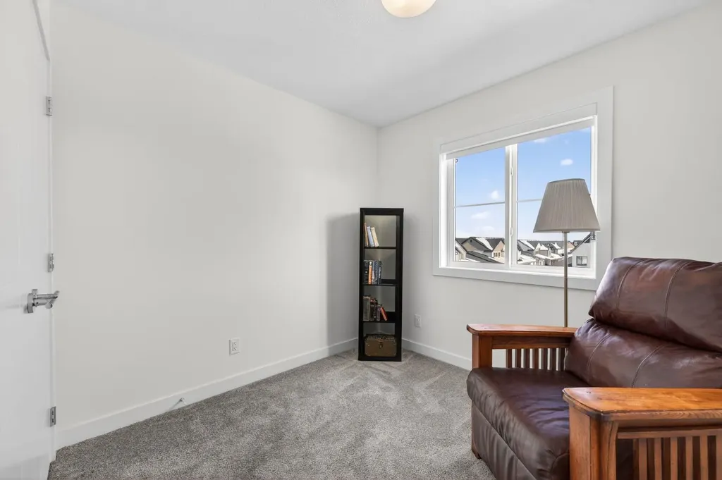 201 Cooperswood Green SW Airdrie AB T4B5R2