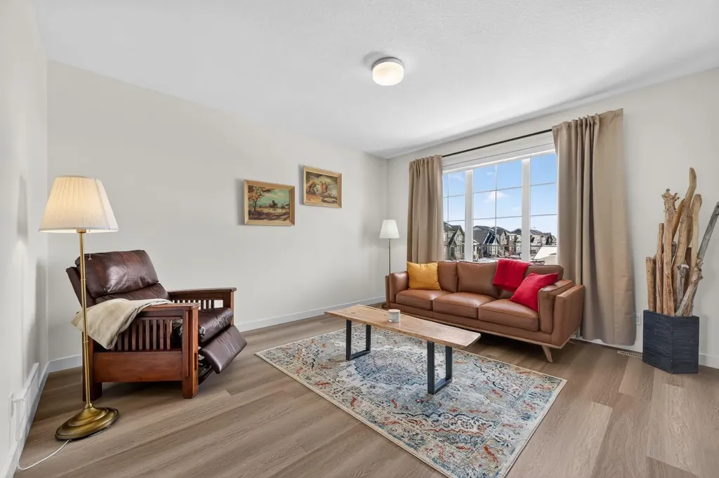 201 Cooperswood Green SW Airdrie AB T4B5R2