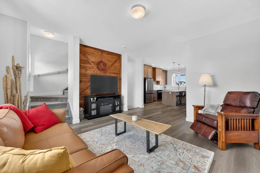 201 Cooperswood Green SW Airdrie AB T4B5R2
