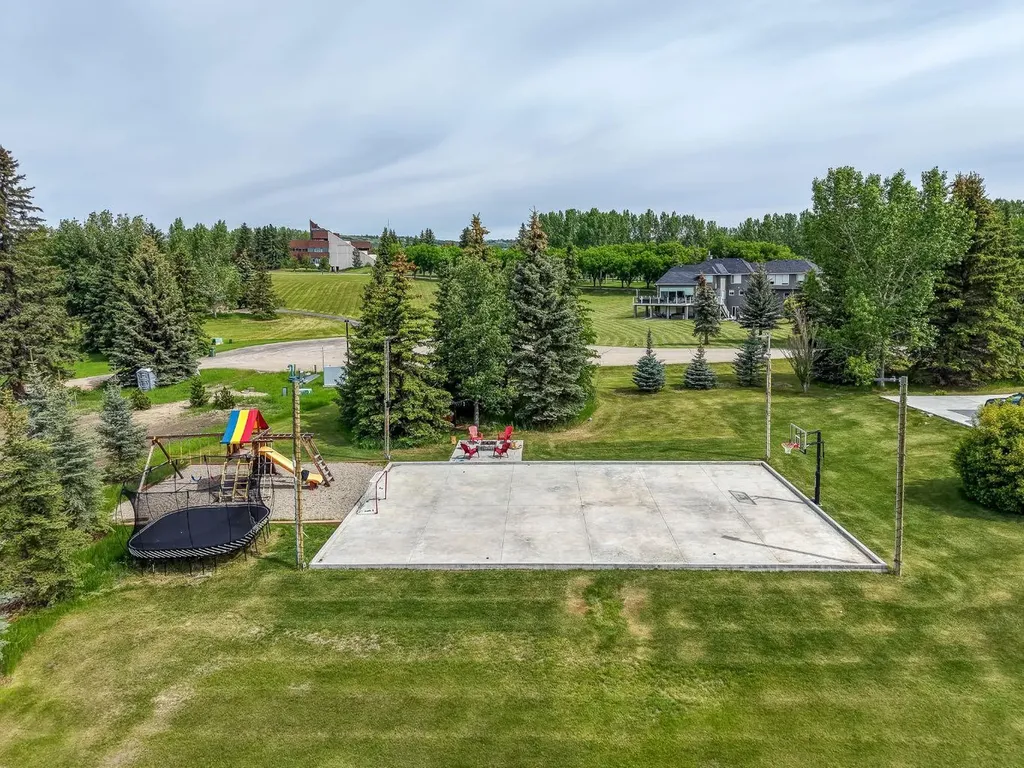 183 Pinebrook Way SW Rural Rocky View County AB T3Z 3K3