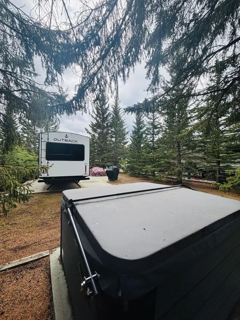 32351 Range Road 55 Rural Mountain View County AB T0M 1X0
