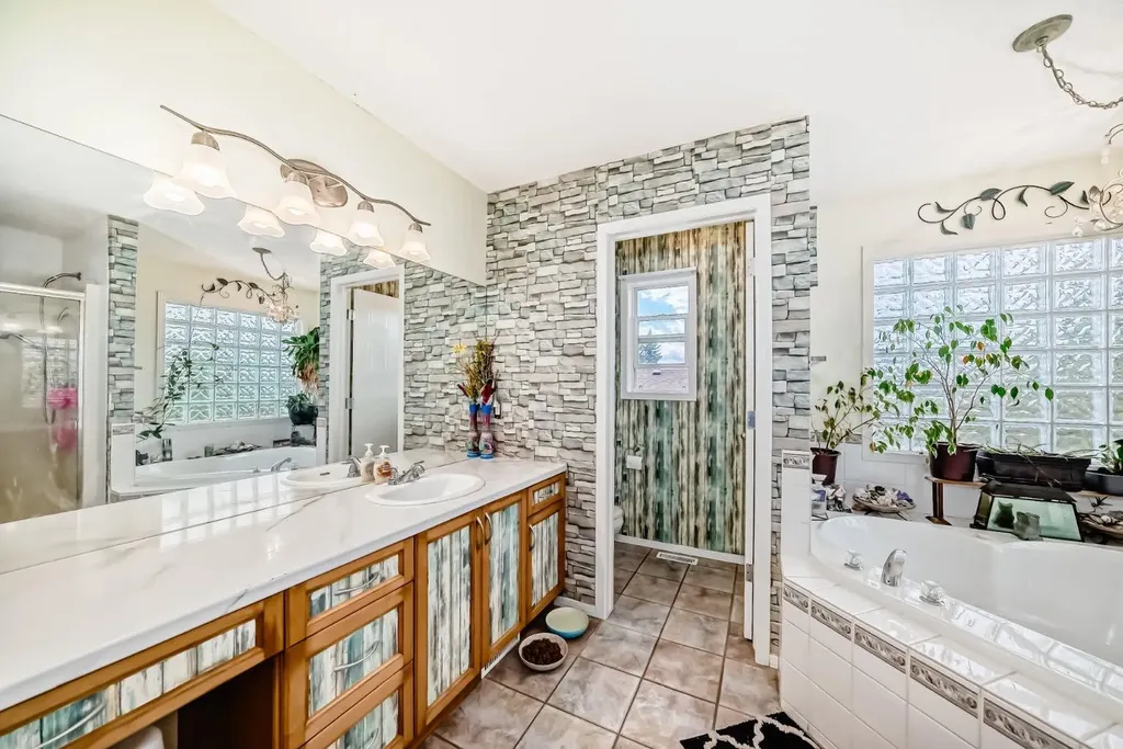 616 Mcculloch Crescent Irricana AB T0M 0C8