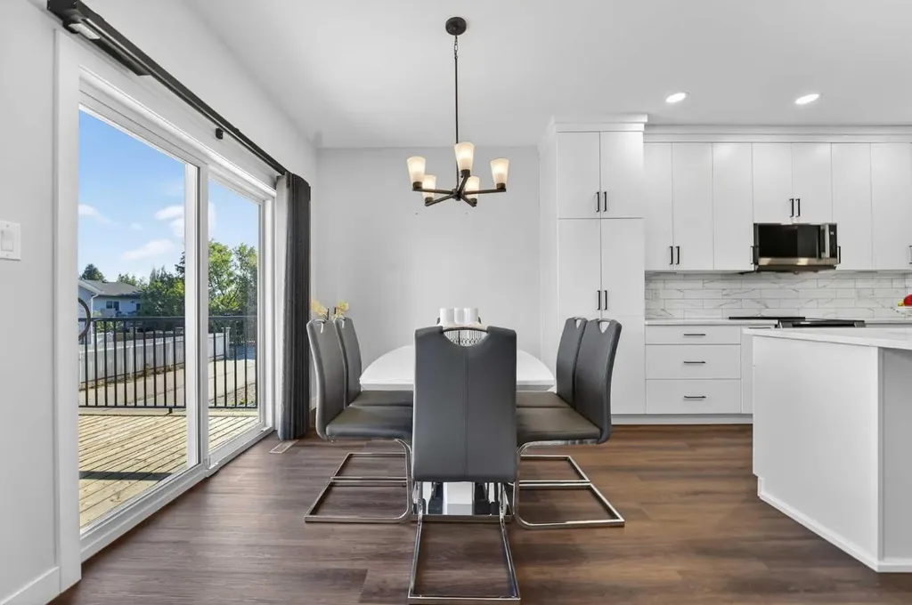 225 Greenwood Road Coalhurst AB T0L 0V2