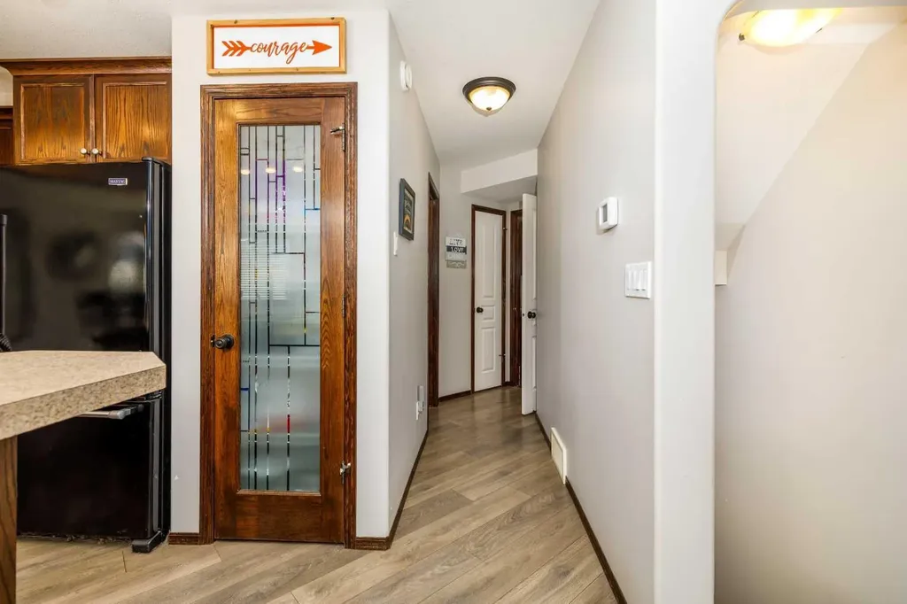 73 Lanterman Close Red Deer AB T4R 3N3