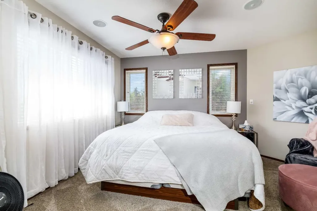 73 Lanterman Close Red Deer AB T4R 3N3