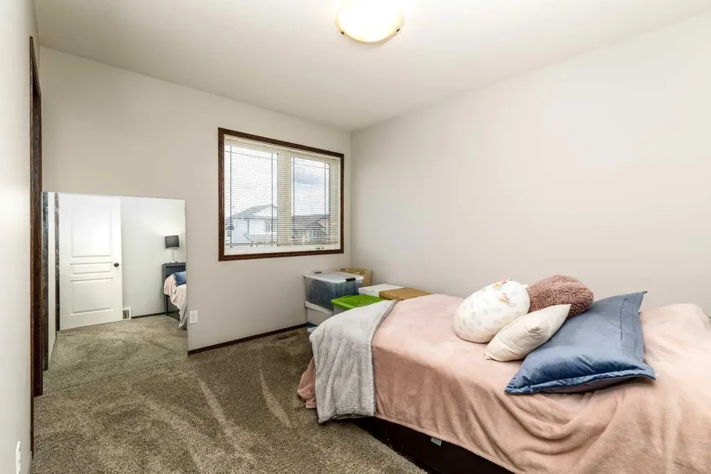 73 Lanterman Close Red Deer AB T4R 3N3