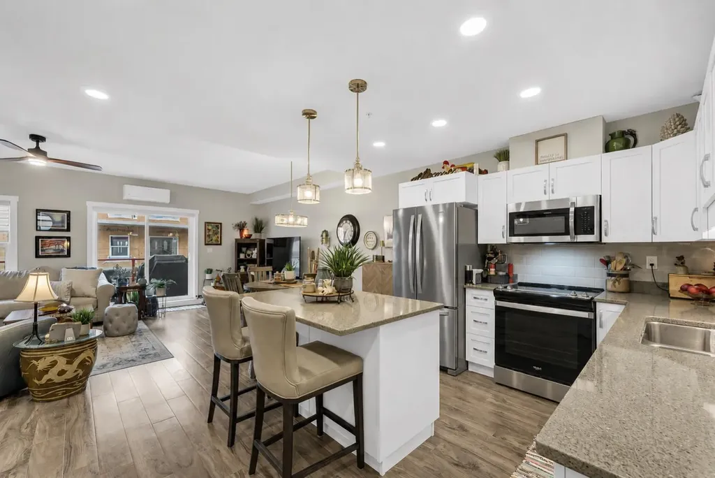 499 Meadow Lake Court Brooks AB T1R 0Y7