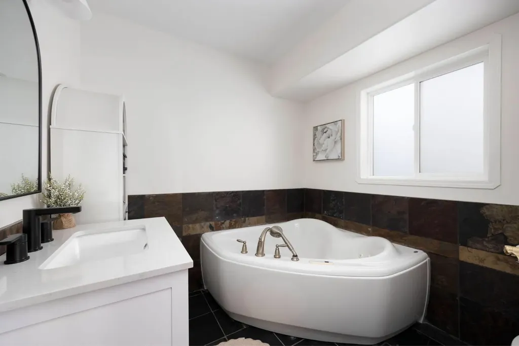 116 Castle Ridge Lane Fort Mcmurray AB T9K 5A8