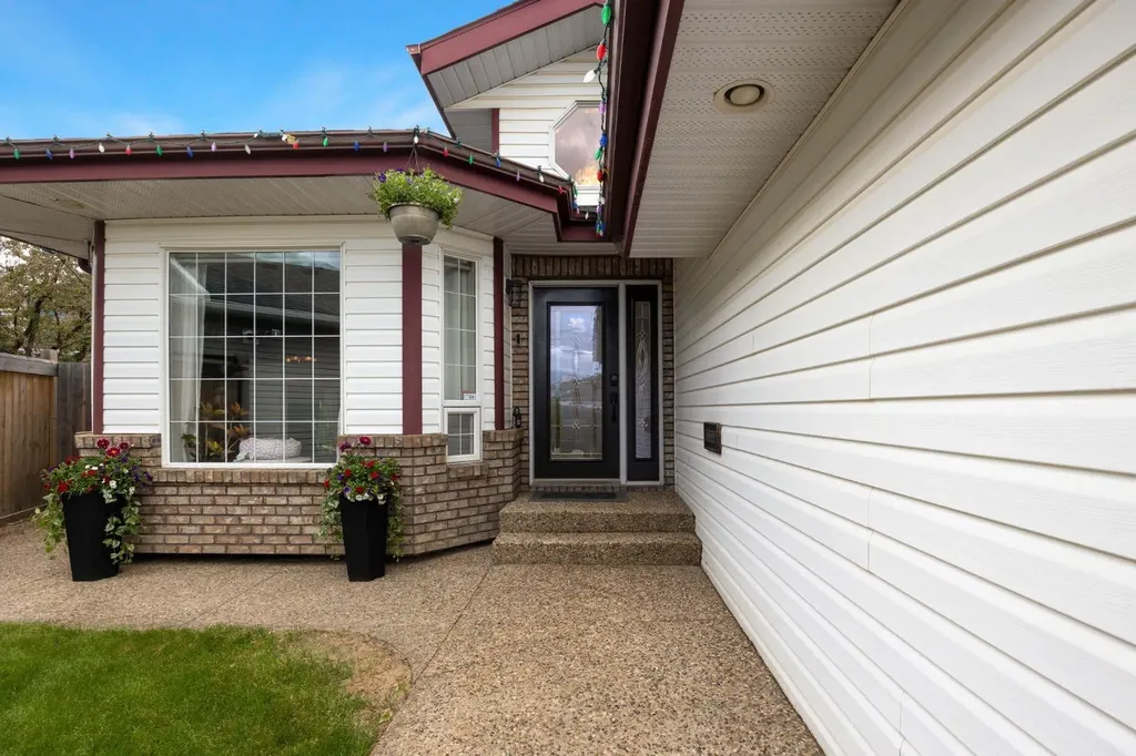 116 Castle Ridge Lane Fort Mcmurray AB T9K 5A8