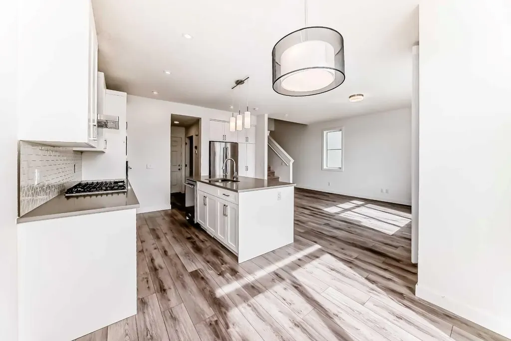 53 Spring Creek Common SW Calgary AB T3H 6E2