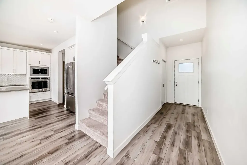 53 Spring Creek Common SW Calgary AB T3H 6E2