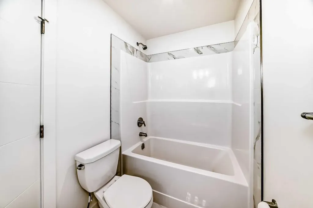53 Spring Creek Common SW Calgary AB T3H 6E2