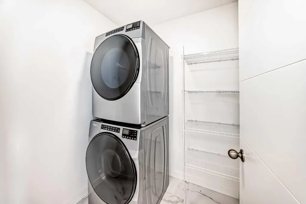 53 Spring Creek Common SW Calgary AB T3H 6E2