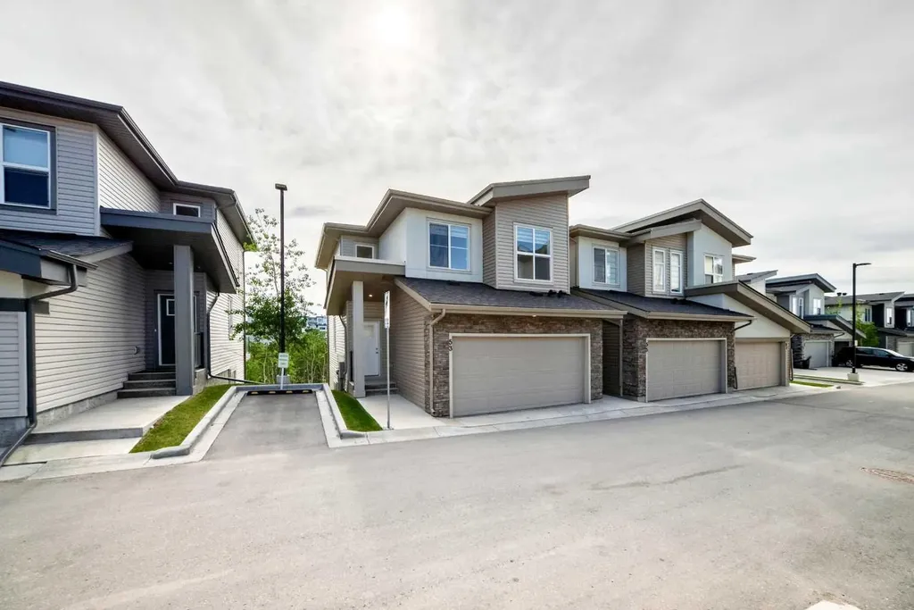 53 Spring Creek Common SW Calgary AB T3H 6E2
