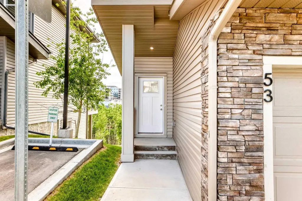 53 Spring Creek Common SW Calgary AB T3H 6E2